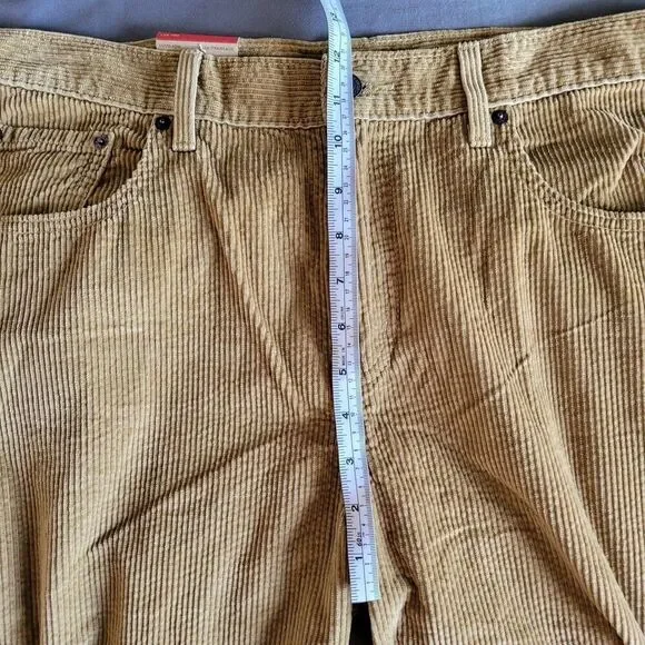 Levis Womens Low Pro Corduroy Jeans Pants Size 31 by 30 Brown Tan Straight Nwt - Picture 7 of 10
